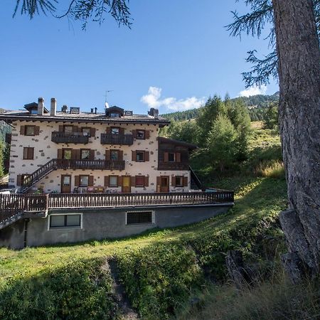Baita Belvedere - Appartamenti Abar リヴィーニョ エクステリア 写真